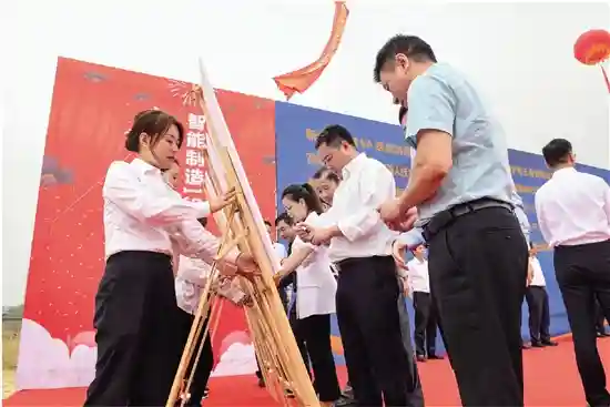 桐庐健康城：金秋喜丰收，产业投资创新高