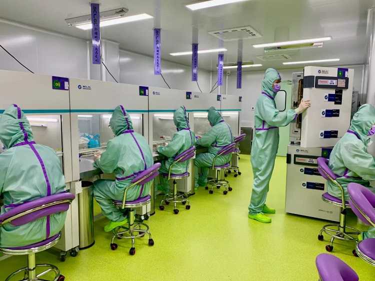 桓台县看望造血干细胞捐献者刘成